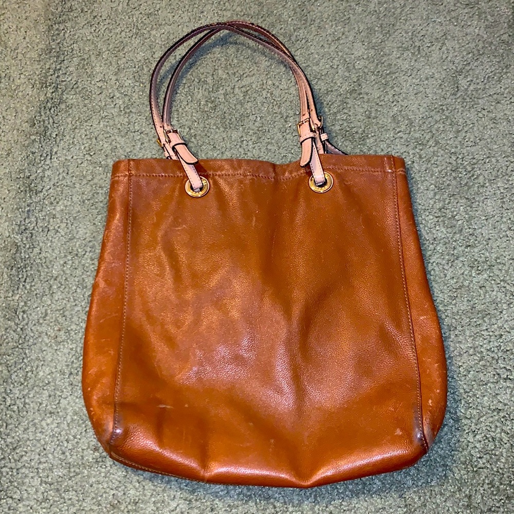 Michael Kors brown leather purse!